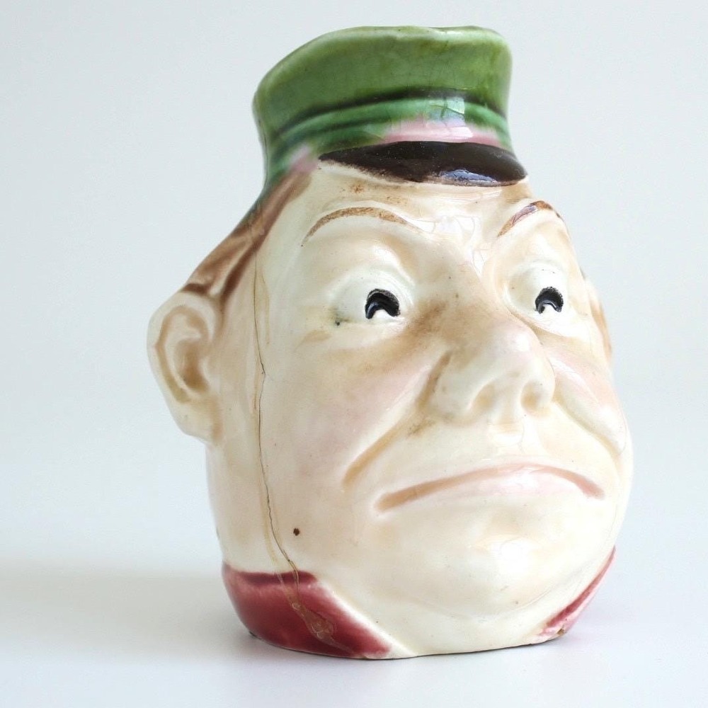 Small Toby Jug Character Pitcher Man‎ in Green Cap Red Base 8023 11